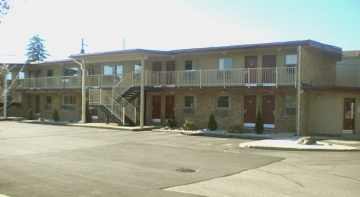 Midland Motor Inn (Executive House Motor Lodge) - Historical Web Site Listing (newer photo)